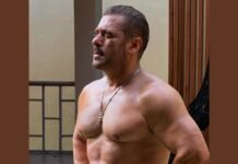 Salman Khan’s Viral Shirtless Picture Breaks the Internet: The Superstar Proves Age Is Just a Number Salman Khan’s Viral Shirtless Picture Breaks the Internet: The Superstar Proves Age Is Just a Number